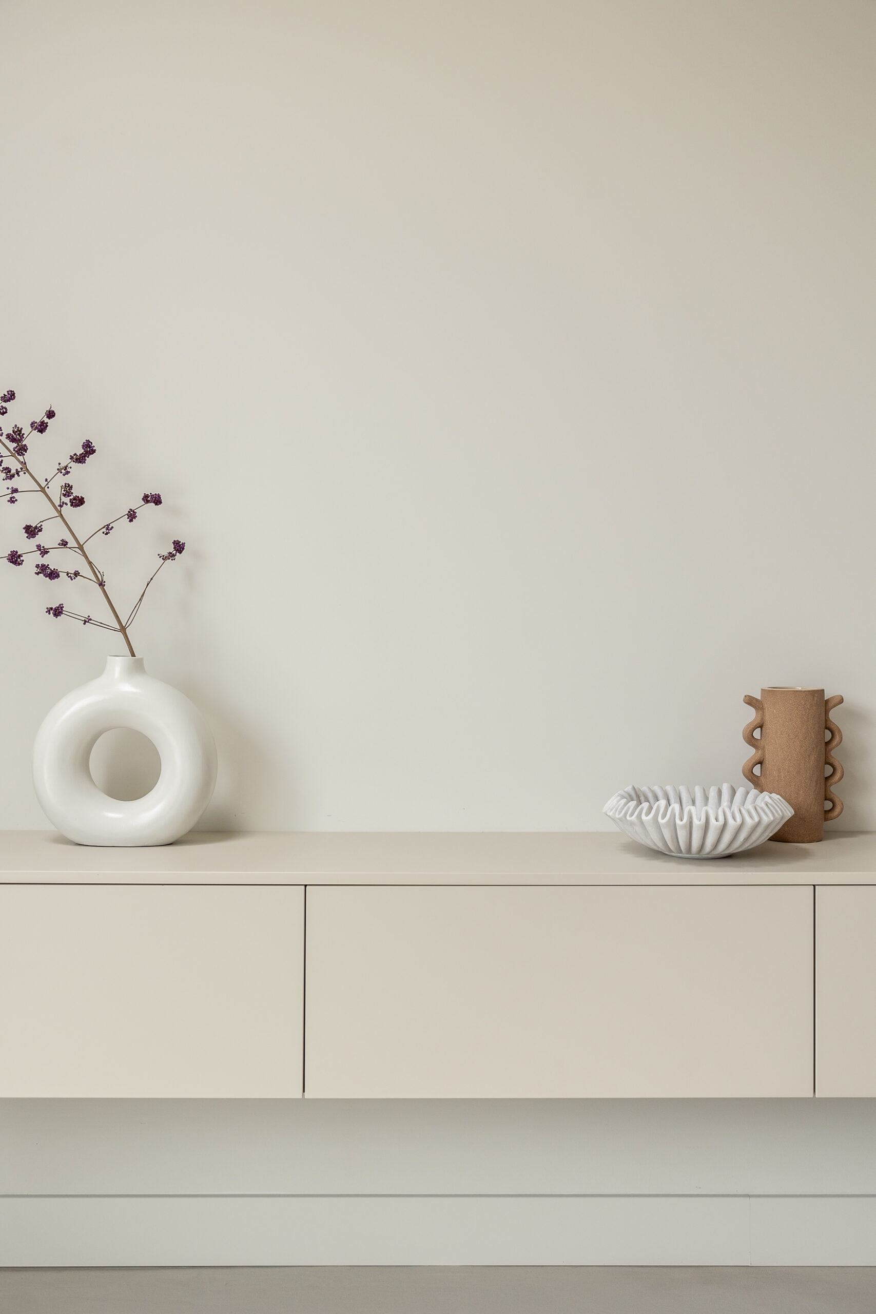 Gietvloer Japandi woonkamer